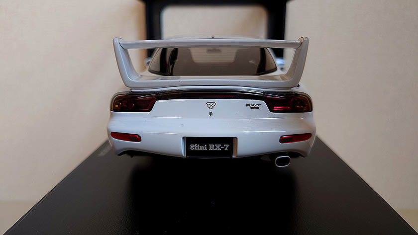 オートアート AUTOart 1/18 マツダアンフィニ RX-7 FD3S チューンド 