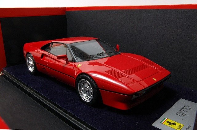 LookSmart 1/18 フェラーリ・288GTO white 49台限定 Ferrari SF-23 1