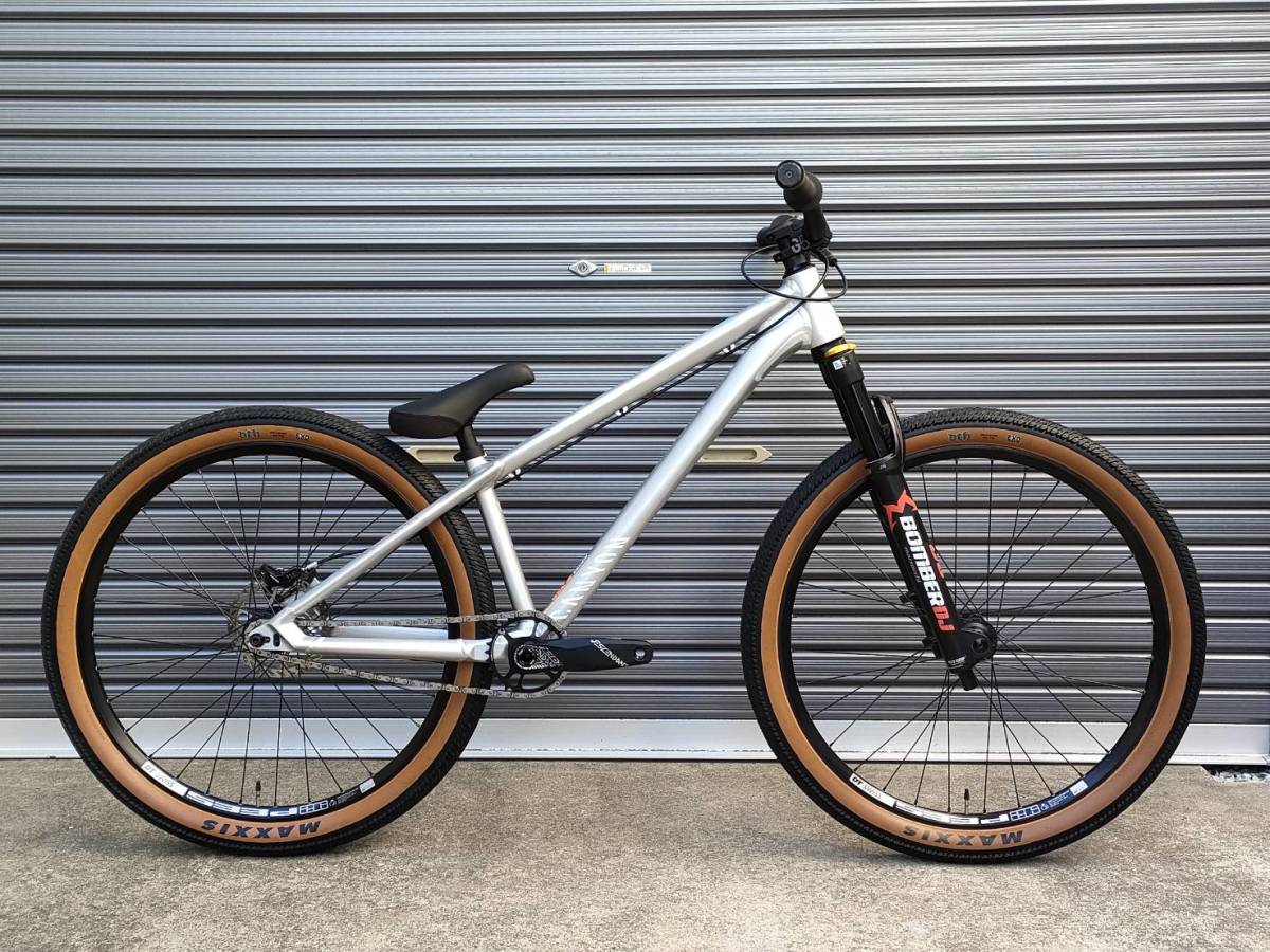 美品】Canyon STITCHED 360 PRO Sサイズ 現行モデル ダートジャンプ用