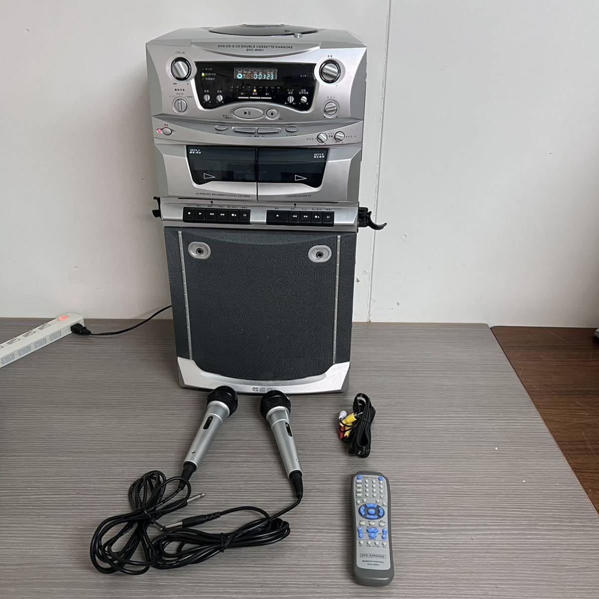 管4492 創和 SOWA DVC-W501 DVD CD ダブルカセット カラオケシステム カラオケ機器 DVDカラオケ マイクセット