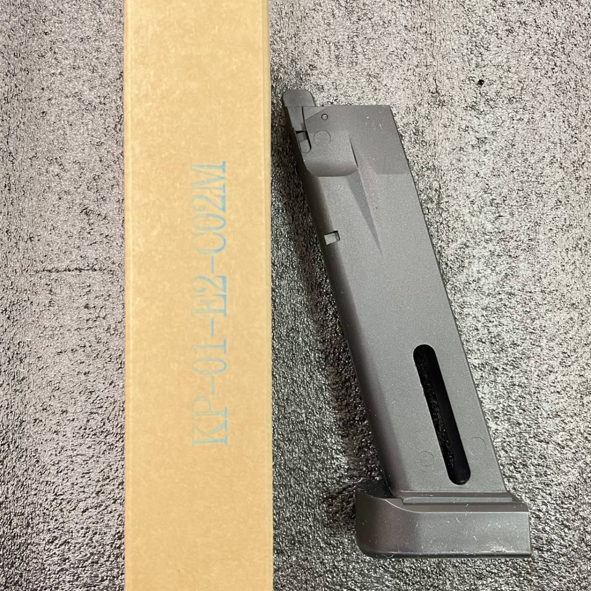 KJ WORKS KP-01 E2 P226 24Rds CO2 Airsoft Magazine