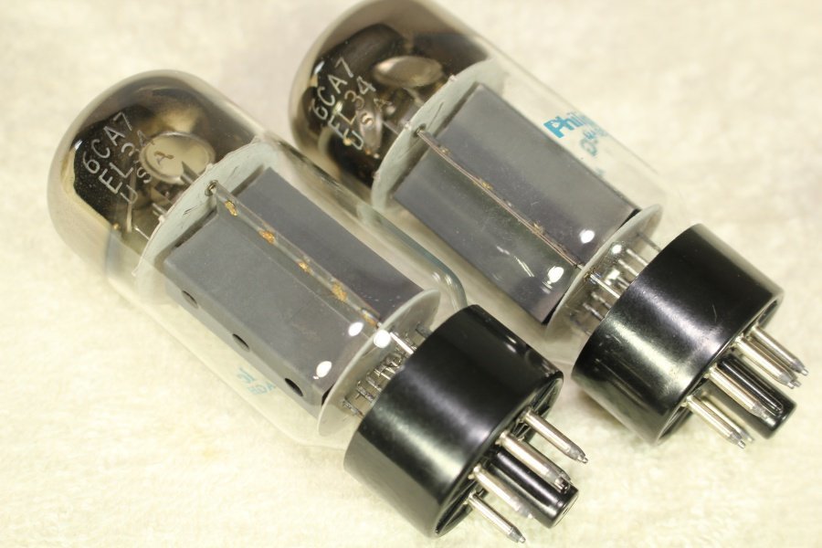 真空管　SYLVANIA 6CA7 EL34 2本セット Sylvania NOS/NIB EL34 6CA7 vacuum tubes matched & guaranteed real