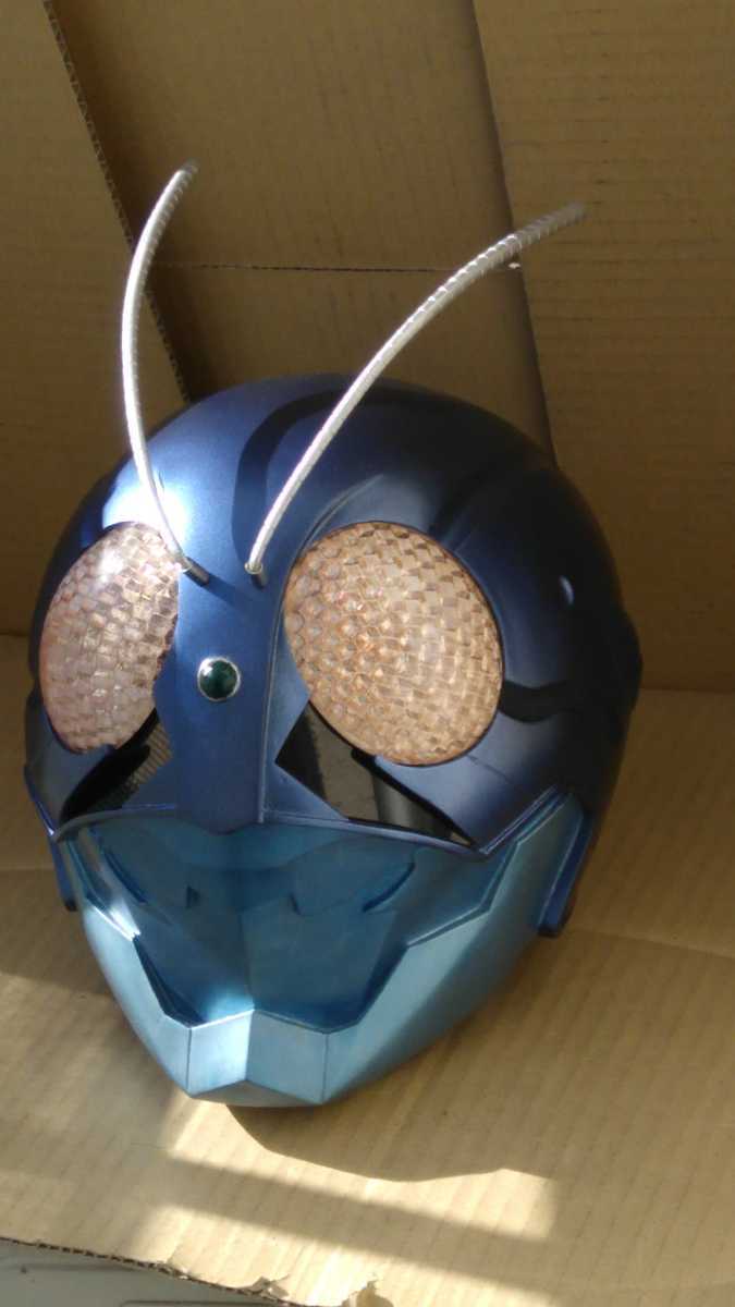 仮面ライダーキバっぽいレプリカマスク 1⁄1 被れる 光る なりきり