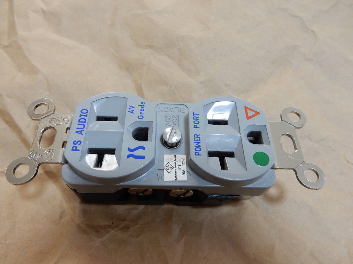 PowerPort Classic PS Audio Power Port - AC – Crutchfield at