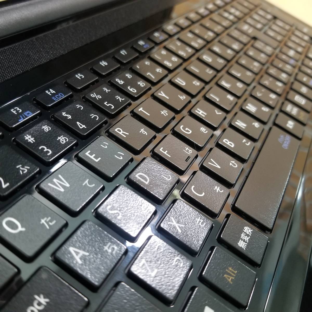 ☆美品☆爆速SSD120GB/メモリ8GB/無線 Wi-Fi/Webカメラ/Office/Win11