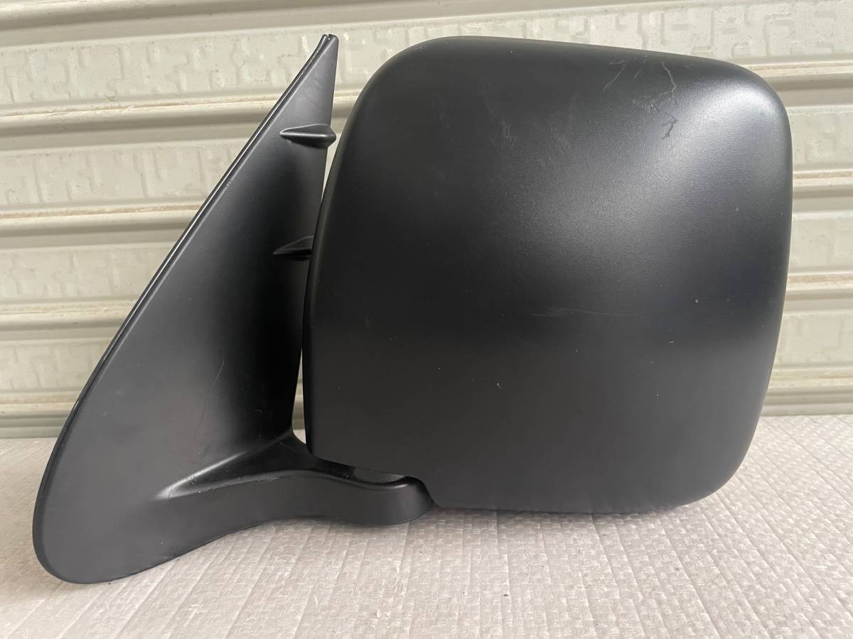 ハイエース 200系 トヨタ純正 | メルカリ 4型⁄5型⁄6型 GDH201V