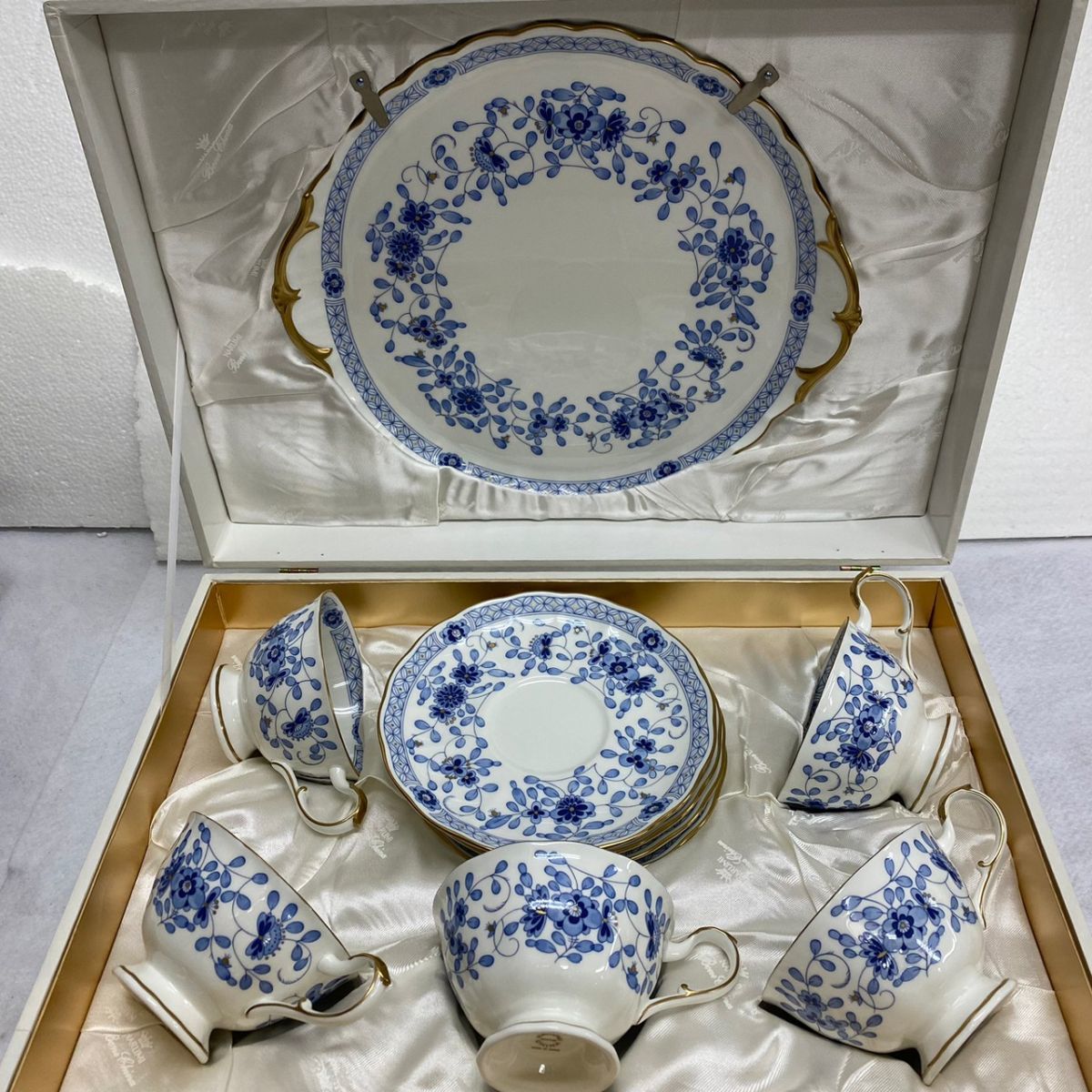 未使用 NARUMI Bone China ナルミ ボーンチャイナ エスプリディナー 