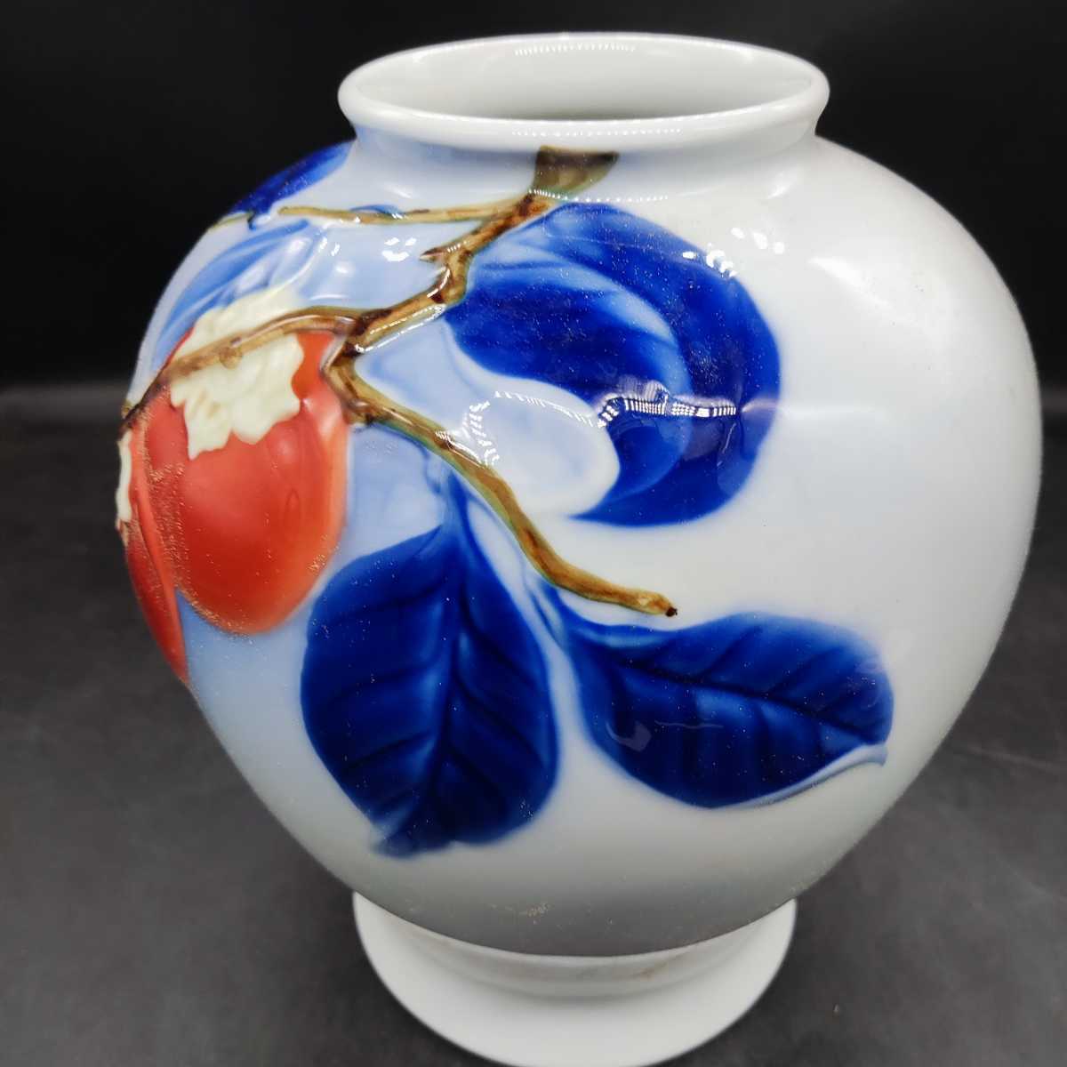 花瓶 有田焼 深川製磁 花生 花器 - メルカリ : 花入 柿絵 柿文 | 深川製磁｜公式オンラインストア フラワーベース陶器 柿紋 花瓶の通販