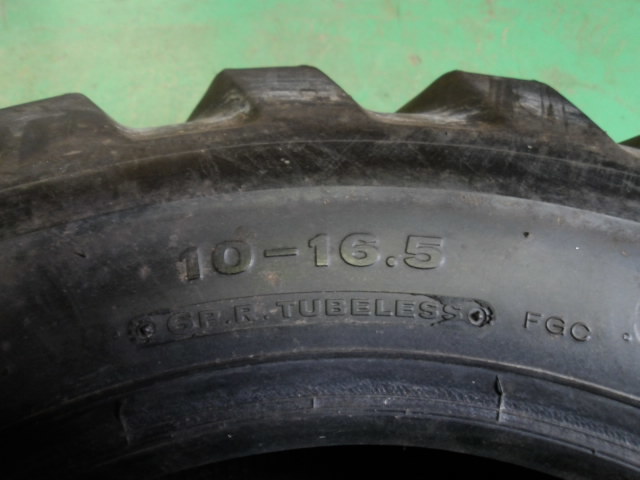 超激得，定番 10-16.5　6PR　BS　FAST GRIP　2018年製　1本　未使用品　D-17
