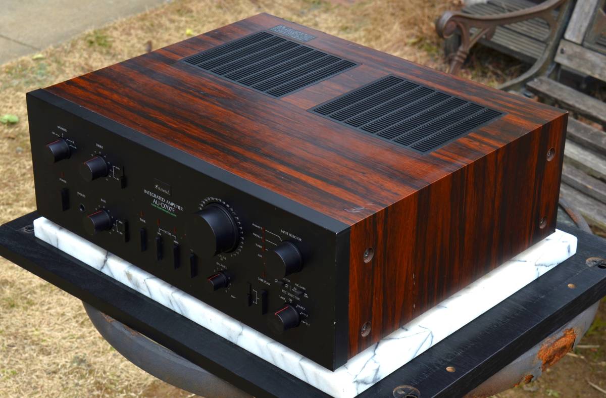 Taka 完動超美品！山水高級プリメインアンプAU-D707F EXTRA AU-D707F プリメインアンプ SANSUI サンスイ EXTRA Sansui 山水 super