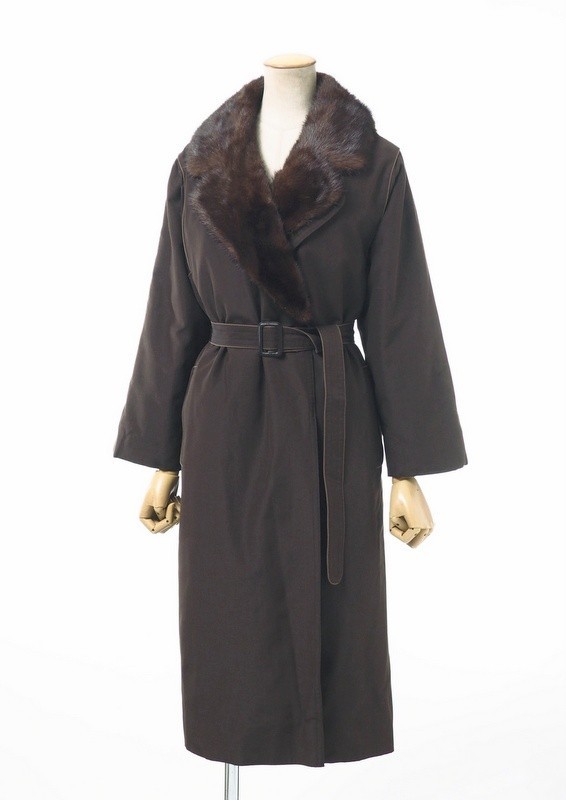 GK4121△*ニナリッチ/NINA RICCI*最高級毛皮*逆毛 ミンク/リアルファー/ライナー付き*ベルテッドコート*ロングコート*濃茶系*M-L相当
