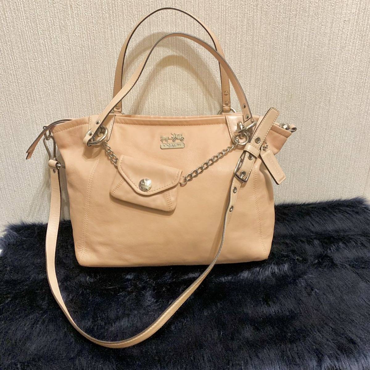 レディース 未使用【COACH】パンチング ピンク レザー 2WAY ゴールド 