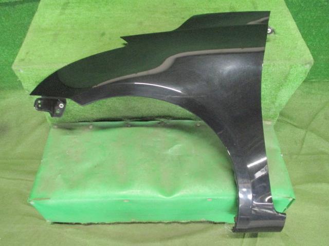 スイフト DBA-ZD72S 左フロントフェンダー RS 4WD K12B ZMV