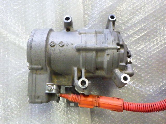 ☆フィット ハイブリッド L GP5☆ACコンプレッサー エアコン ホンダ