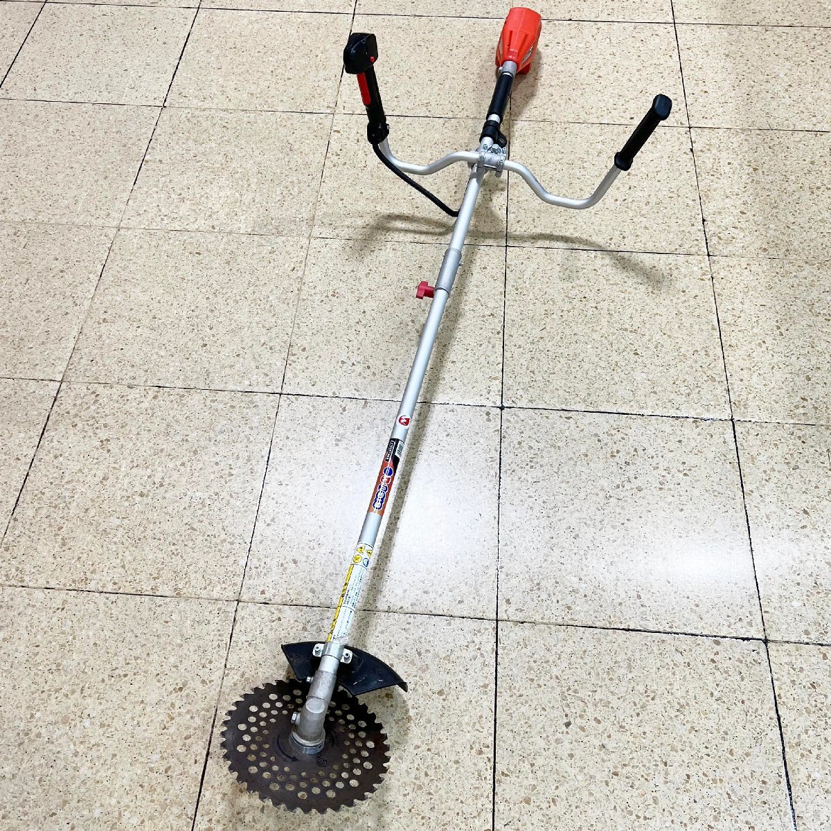 BIG M KDC1825Li 18V 充電式刈払機 バッテリー2個 丸山製作所