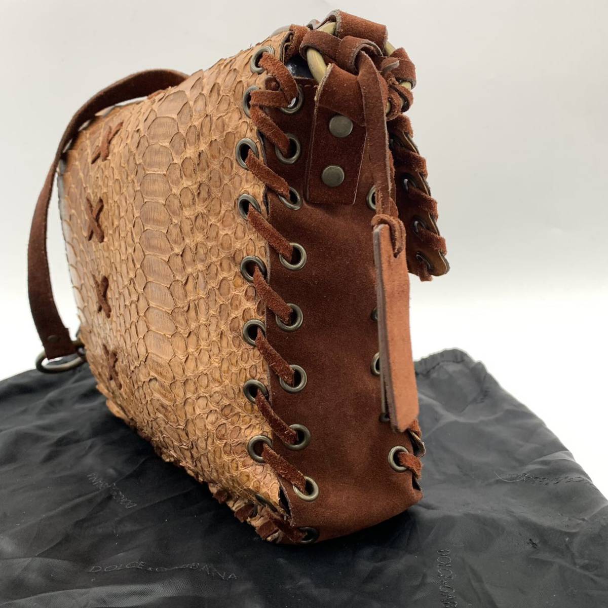 ☆良品/高級ラグジュアリー鞄 [イタリア製] 極上!!蛇革パイソンレザー 'DOLCE&GABBANA ドルチェアンドガッバーナ' ショルダーバッグ BRN 茶