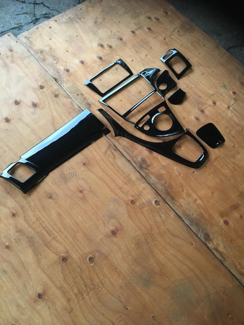 １円～　ZVW30プリウス フロント周り11P 3Dインテリアパネル ピアノブラック