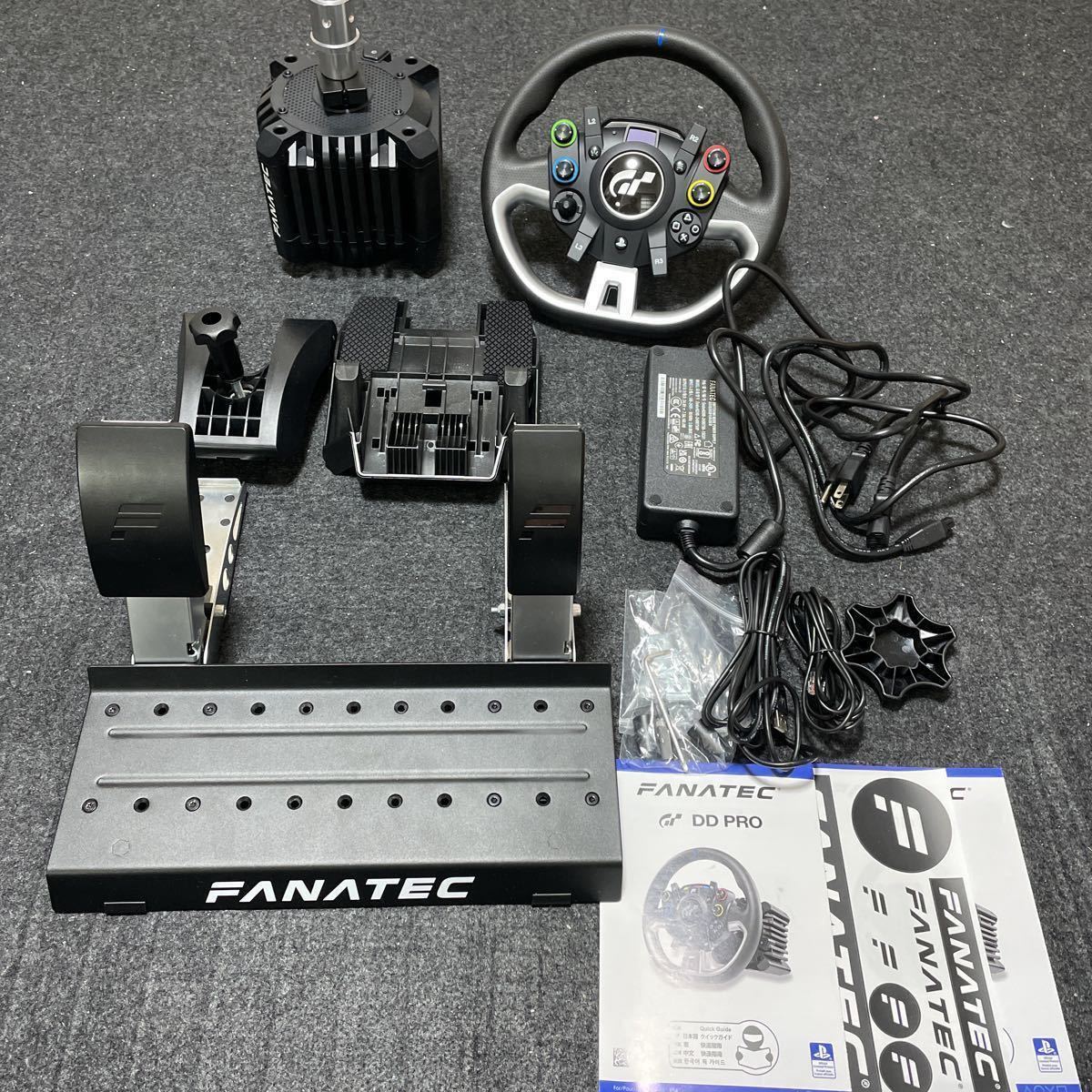 FANATEC Gran Turismo DD Pro 8NM 動作確認済み 美品！