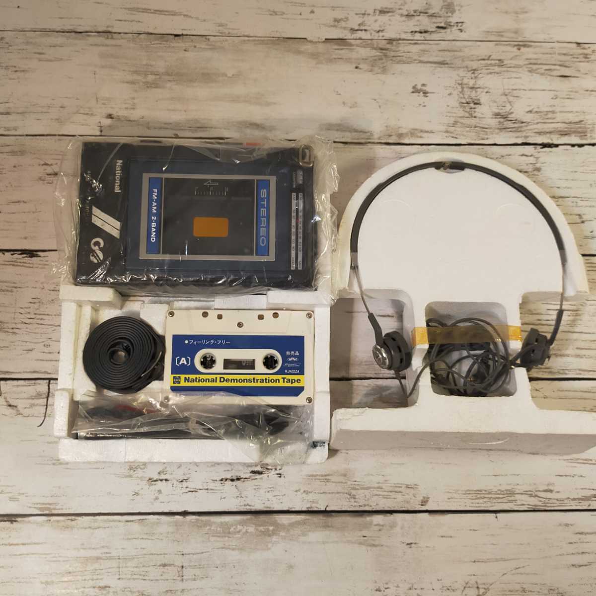 National RX-1950 FM AMラジオカセットレコーダ Panasonic RX-1950 ▷ Walkman.land