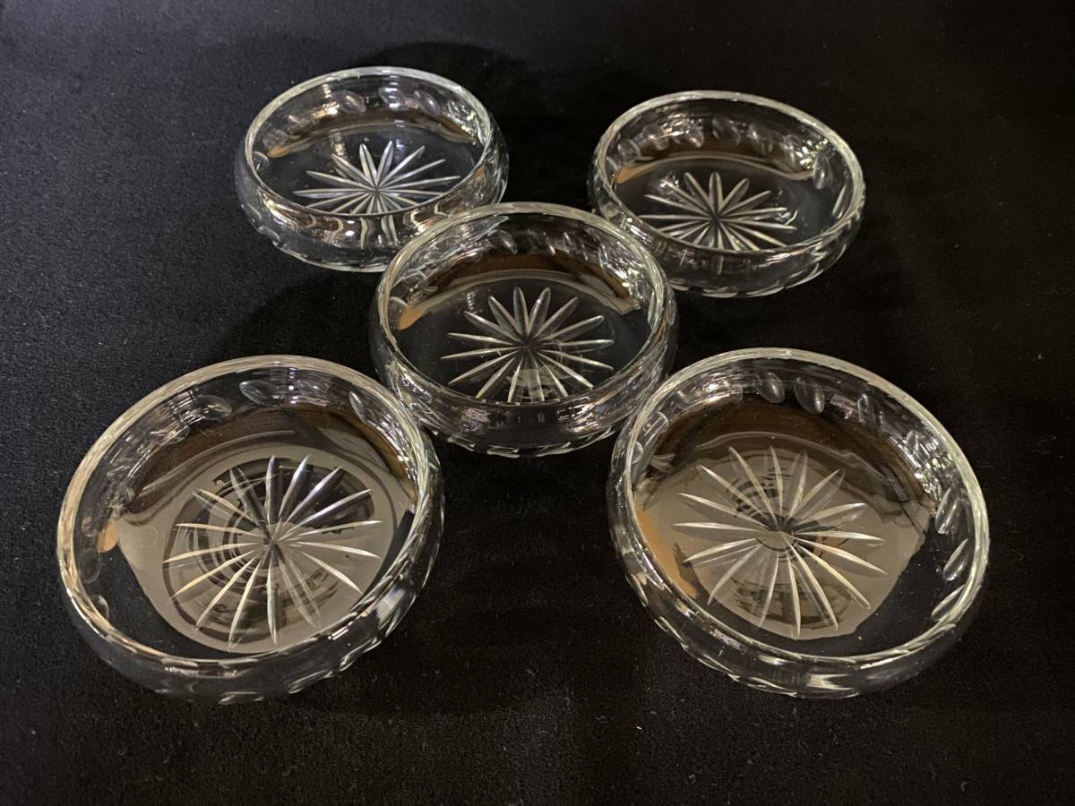 M6102【旧家蔵出9】昭和硝子 切子皿 5枚まとめて 切子硝子 古硝子 ガラス皿 昭和レトロ 当時物