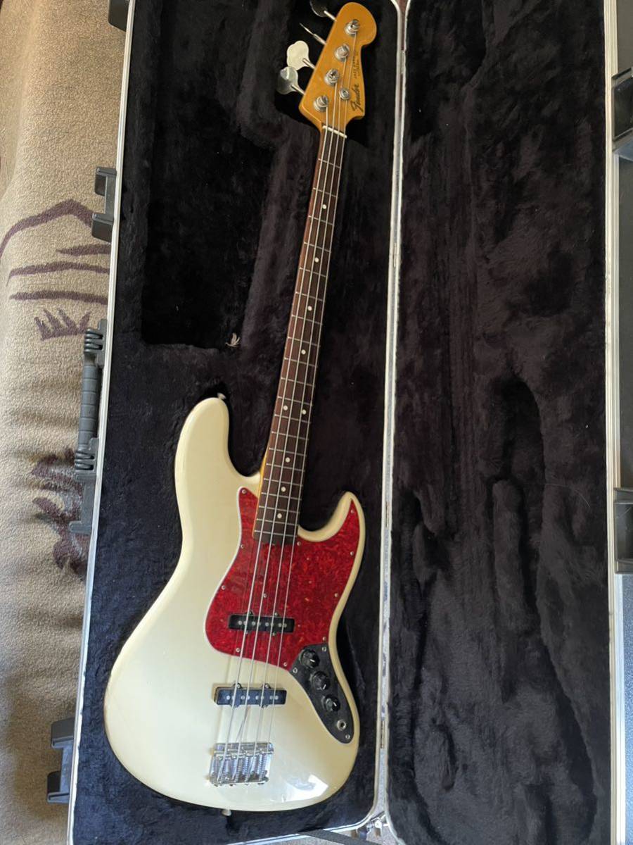 Fender JAPAN フェンダー ジャパン ジャズベース JB-62 US ホワイト 