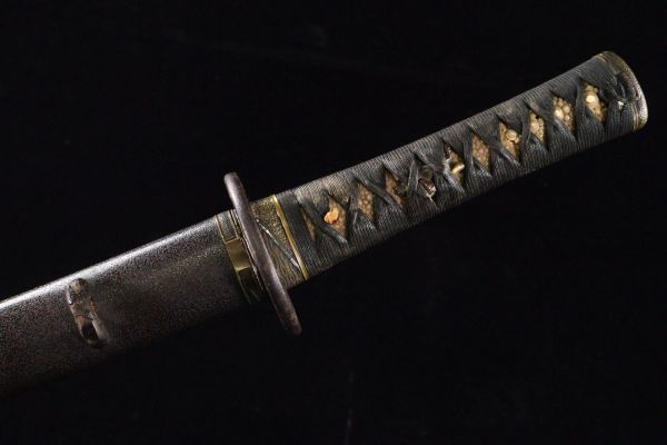時代武具 刀剣 脇差 刃渡48.1㎝ 無銘 鮫皮巻柄銅地縁頭