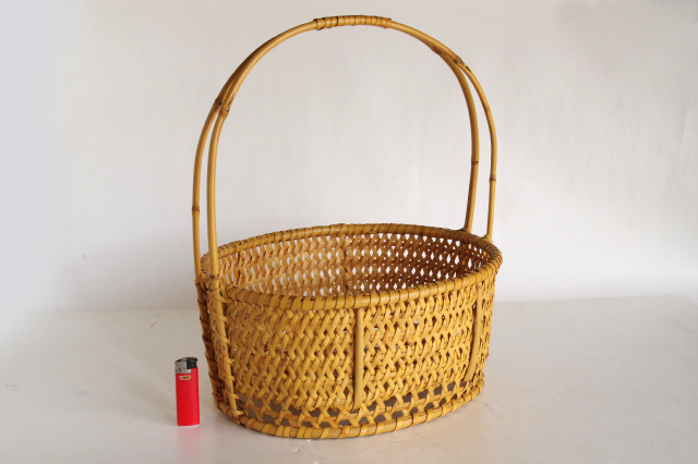 品質保証，安い 01 伝統工芸 手提げ 竹編籠 W 40cm O 32.5cm H 44.5cm(木工、竹工芸)｜売買されたオークション情報、yahooの商品情報をアーカイブ公開 - オークファン 木工、竹工芸
