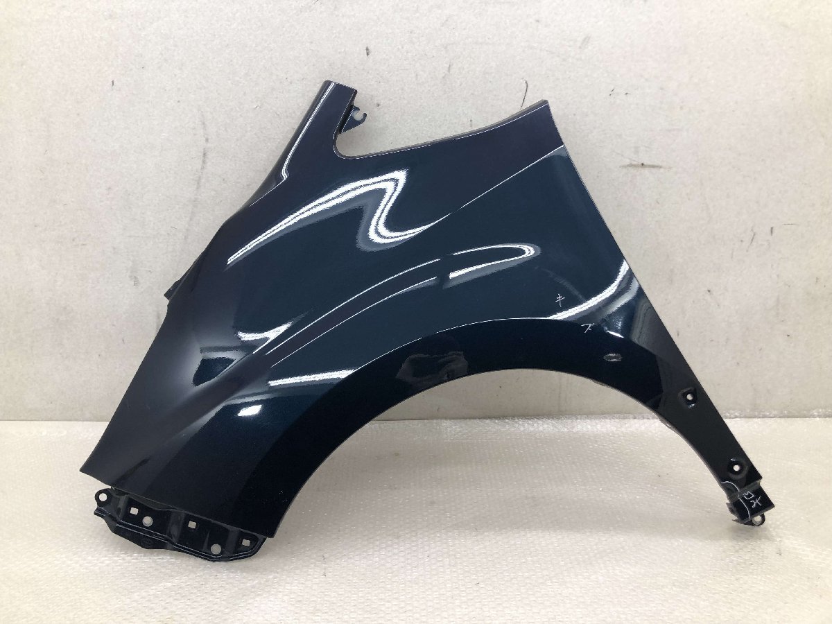 トヨタ ノア Si 80 ZRR80 ZRR85 ZWR80 純正 左 フロント フェンダー