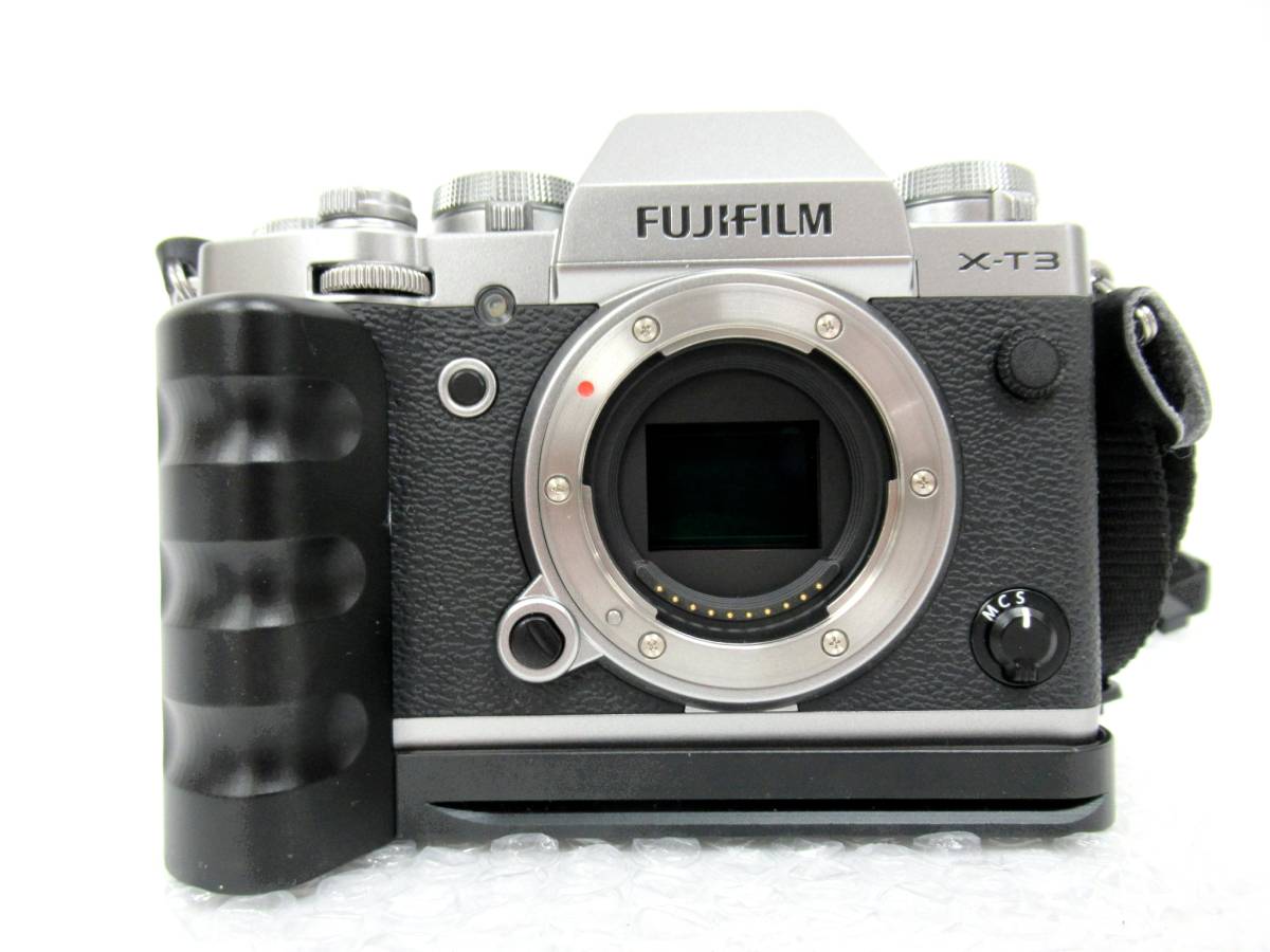 FUJIFILM/富士フイルム】丑⑥16//X-T3/ミラーレス一眼/グリップ付属