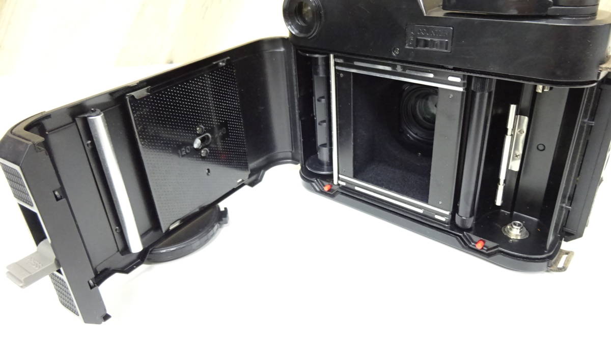 梅田02023MH] FUJI 6×4.5 wide60 GS645S professional 中判カメラ Fuji