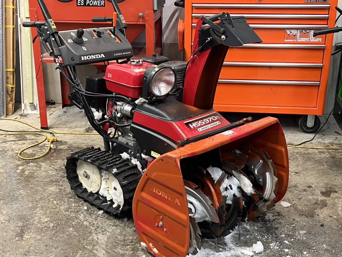 石狩市☆除雪機/重機・建設機械！HONDA クロスオーガー☆CROSS AUGER☆☆HSS970ｎ☆整備済み☆２２時間☆ オーガ高さ調整ダンパーガス圧式 石狩市☆除雪機/重機・建設機械！HONDA クロスオーガー☆CROSS AUGER