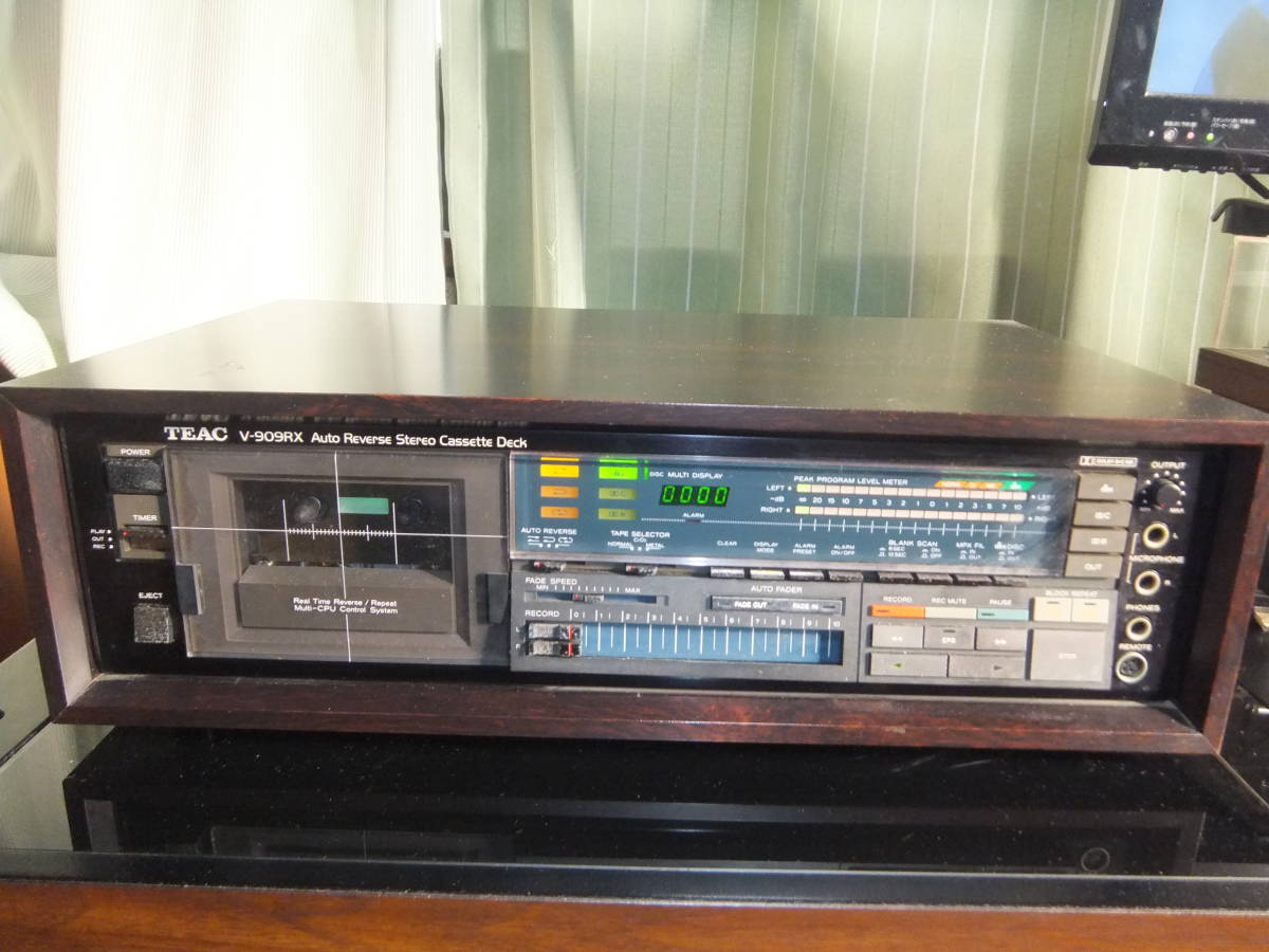 TEAC V-909RXジャンク