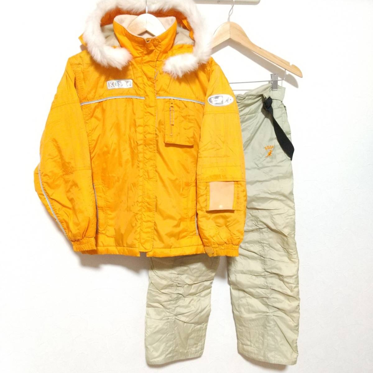 YM4152 KANGOL SPORT KGSP カンゴールスポーツ キッズ 140 オレンジ スキーウェア スノーウェア 雪遊び アウトドア 上下セットアップ