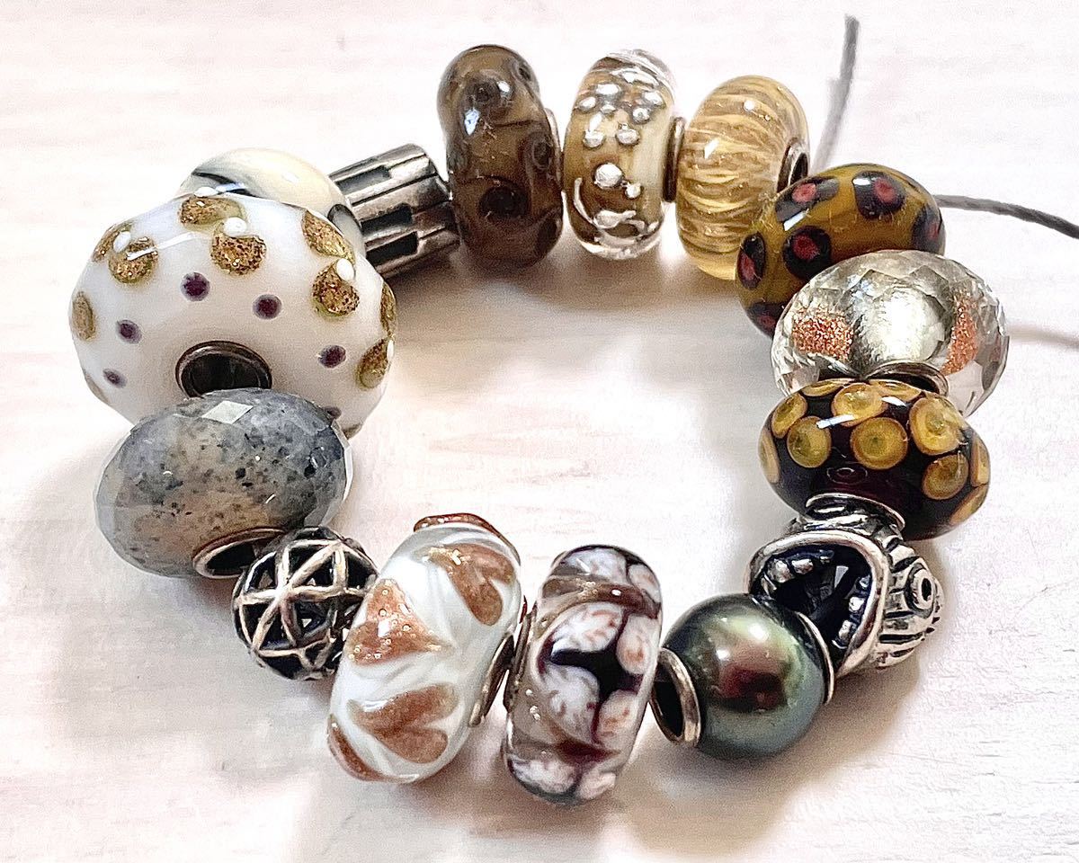 トロールビーズ☆★ビーズセット★☆LAA刻印有り　オールドリタイヤード　プレミアムユニーク　限定　ワールドツアー　レア　入手不可