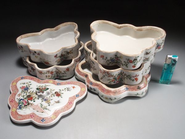 SD196. 中国古玩 色絵 花蝶図 蝶形 蓋付 段重箱 / 陶器陶芸古美術時代