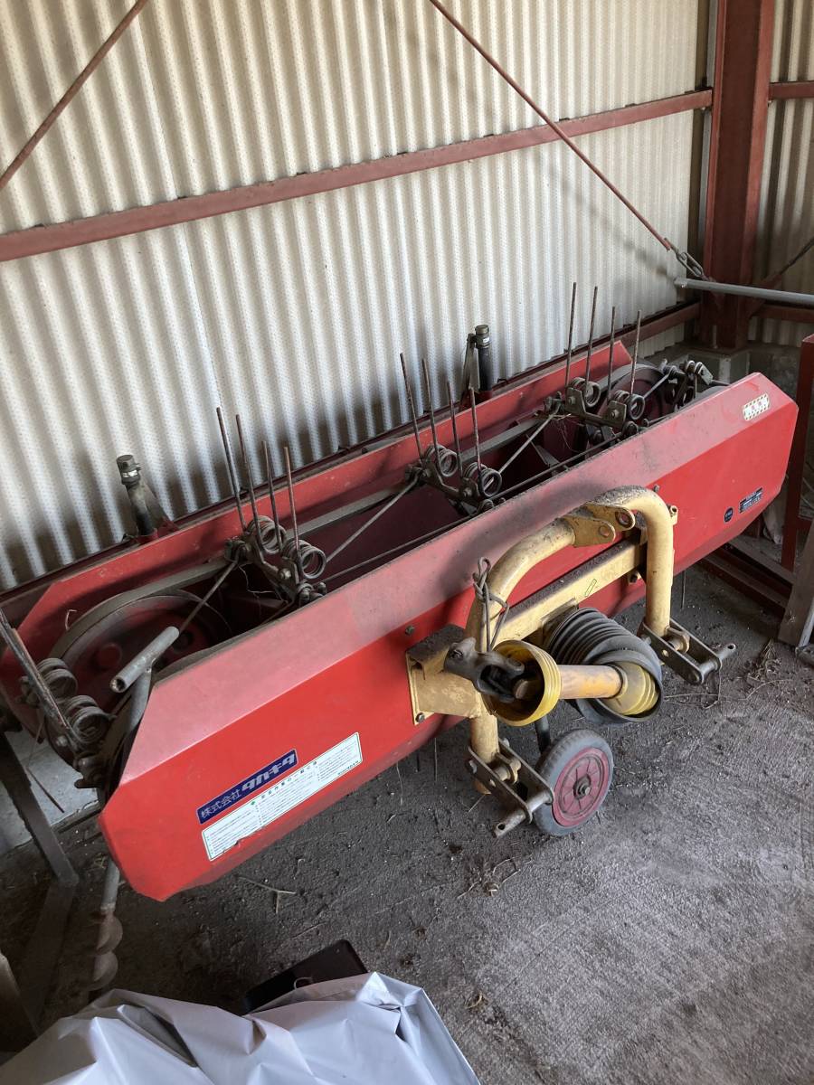 集草機 畜産農作業機 タカキタ 型式HM1601 