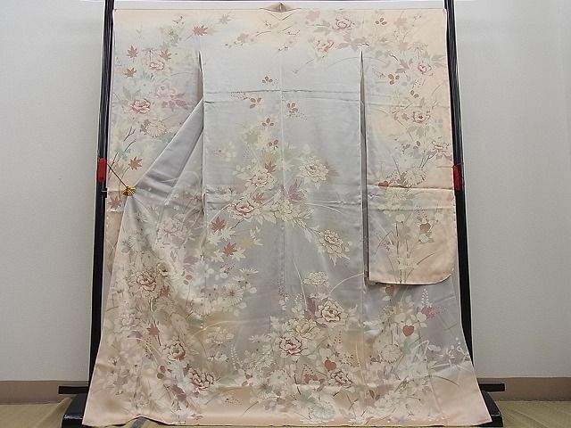 着物屋ほのか□豪華振袖 駒刺繍 牡丹枝花文 暈し染め 金彩 逸品 未使用 