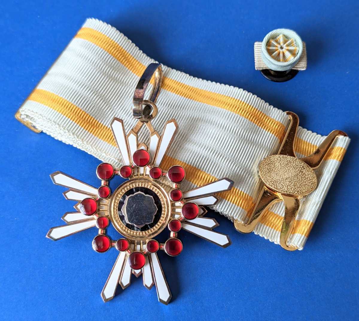勲三等瑞宝章 中綬章☆完品☆美品☆(勲章)｜売買されたオークション