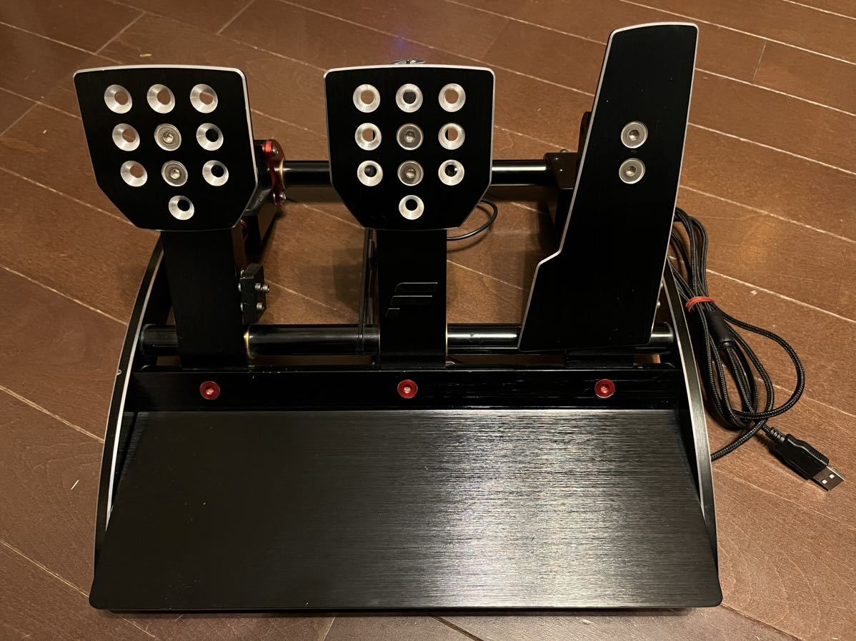 品 FANATEC ClubSport Pedals V3 ダンパーキット付き(アクセサリ、周辺 
