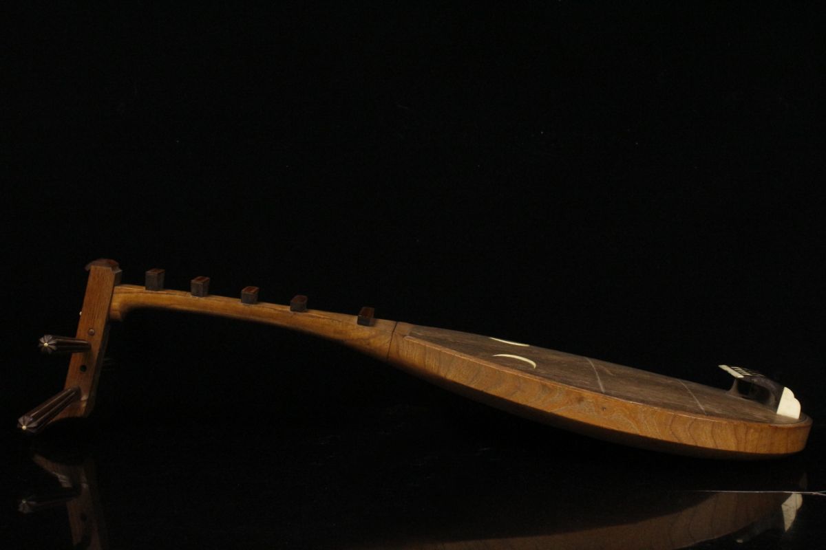 LIG】筑前琵琶 五柱四弦 桑製 古美術品 時代和楽器 雅楽 [.QT]02 