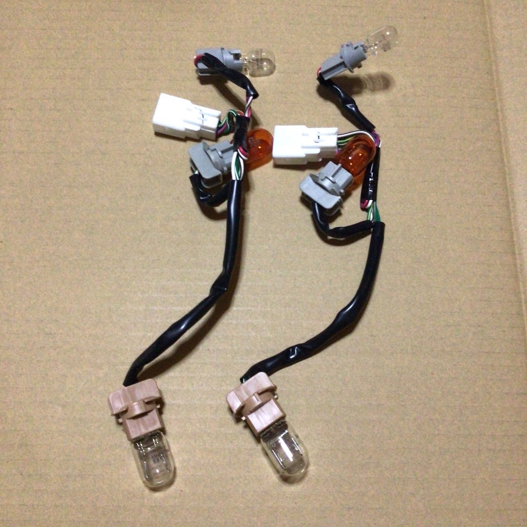 ハイエース 200系 テールランプ用 純正ハーネス 左右セット ハイエース