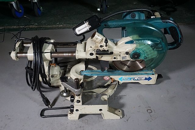 ◎ makita マキタ 190mm スライドマルノコ 丸ノコ 100V ※ジャンク品 LS0716FL 【送料落札後調整】