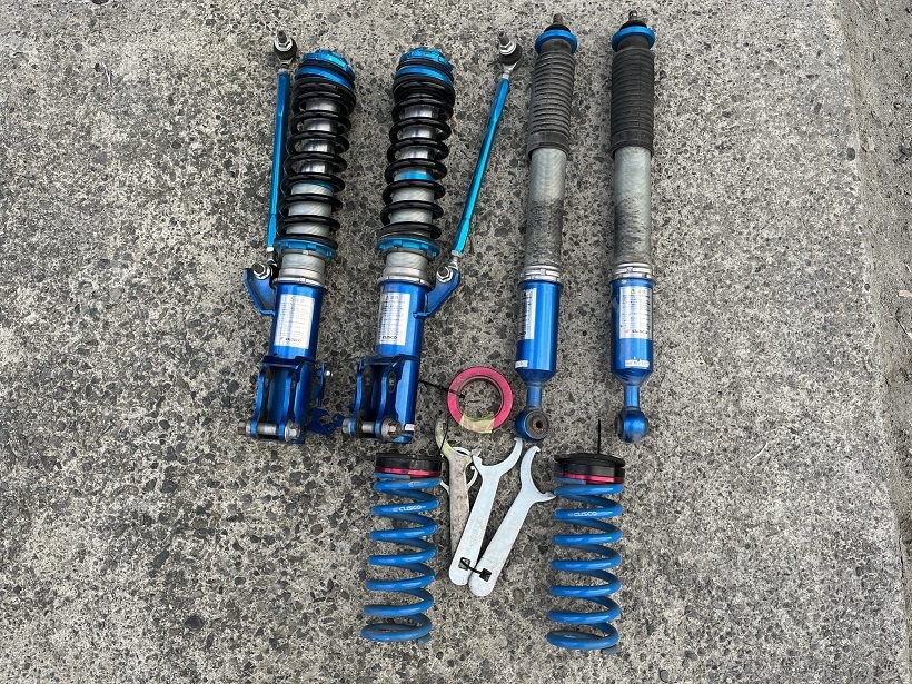 中古 NHP10 アクア クスコ 車高調 CUSCO スポーツR スタビリンク付き 