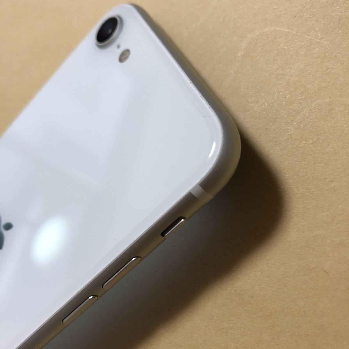 美品 iPhone SE 2世代 64GB バッテリー91% デモ機 ホワイト SoftBank