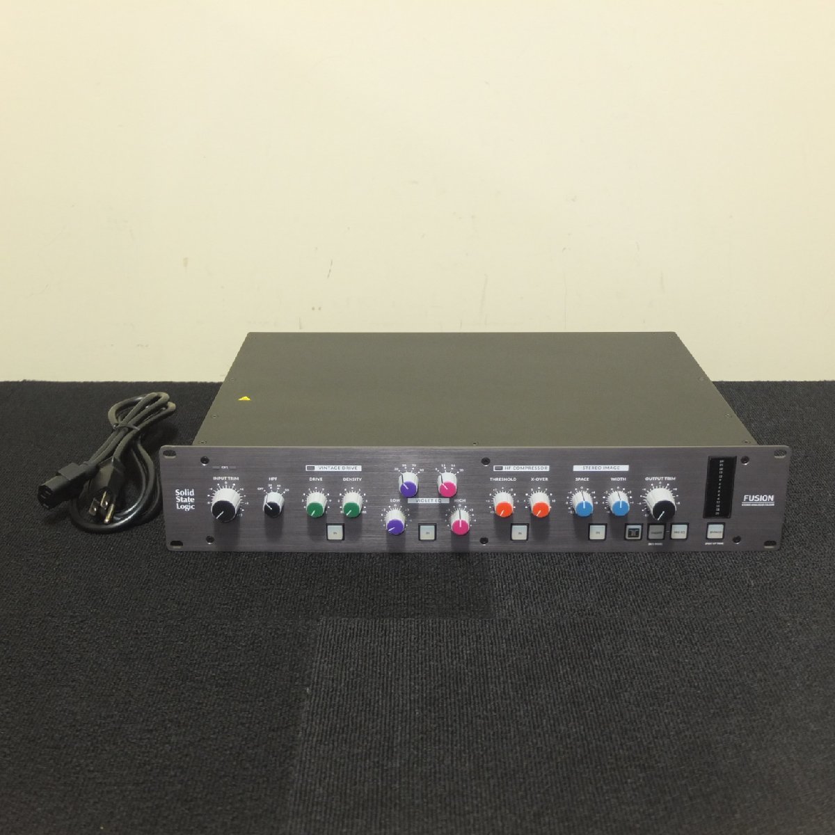 未使用品 Fusion Solid State Logic Japan SSL アナログアウトボード 