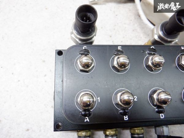 エアサス 4独ソレノイドシステム(リモコン付) 限界価格 保証付き