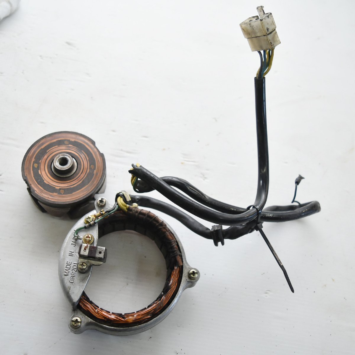 スズキ GT380 GT380-307** ジェネレーター コイル ローター 【B】BKT