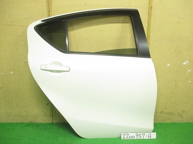 22070168A NHP10 アクアG'S 右リアドア