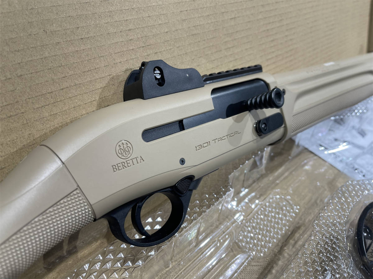 日本国内発送】ベレッタ1301セミオート ショットガン風電動トイガン
