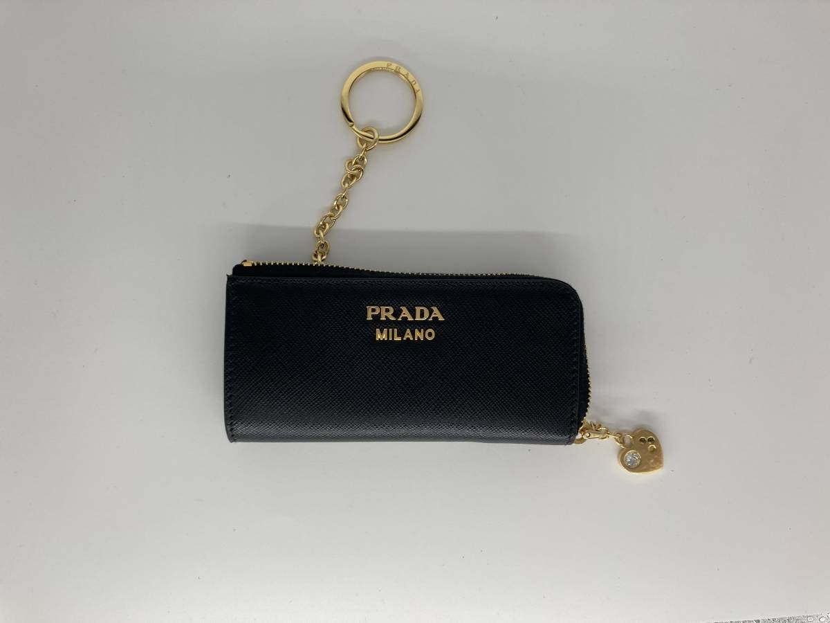 新品未使用】PRADA プラダ レディース 人気 キーケース ハート